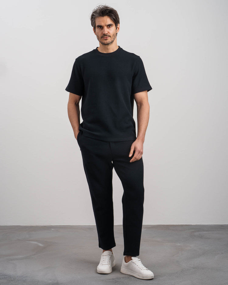 Plissee T-Shirt (Black)