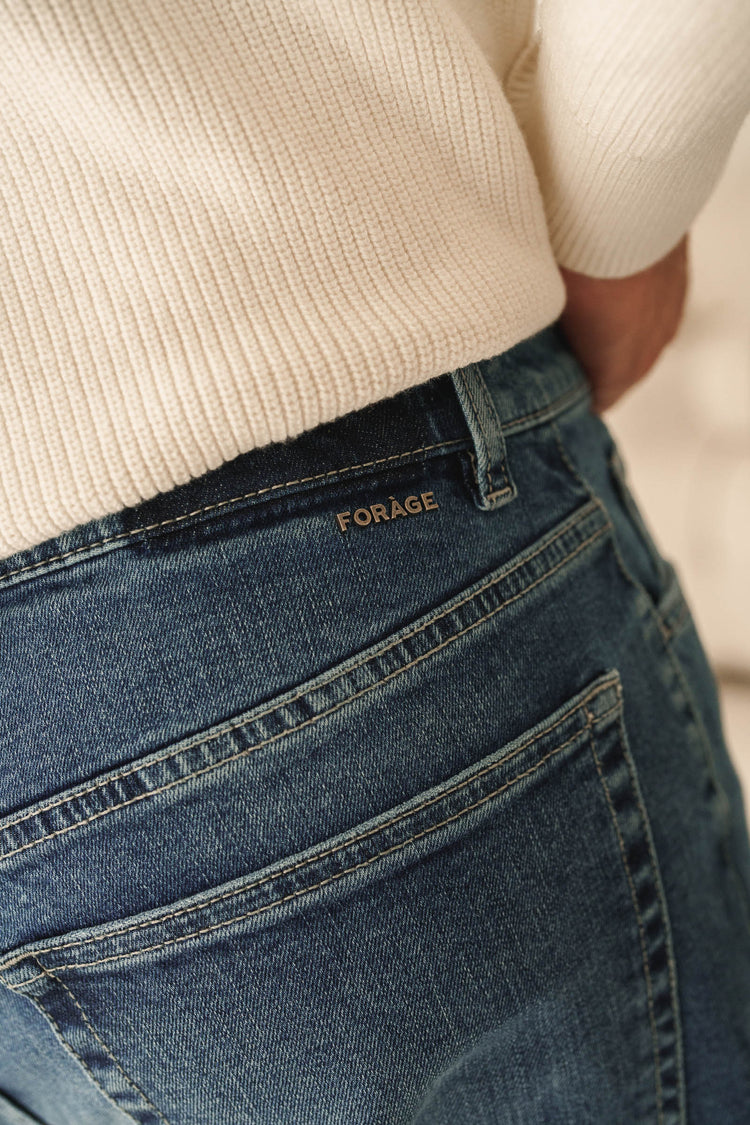 Essential Regular Fit Jeans (Mid Blue)