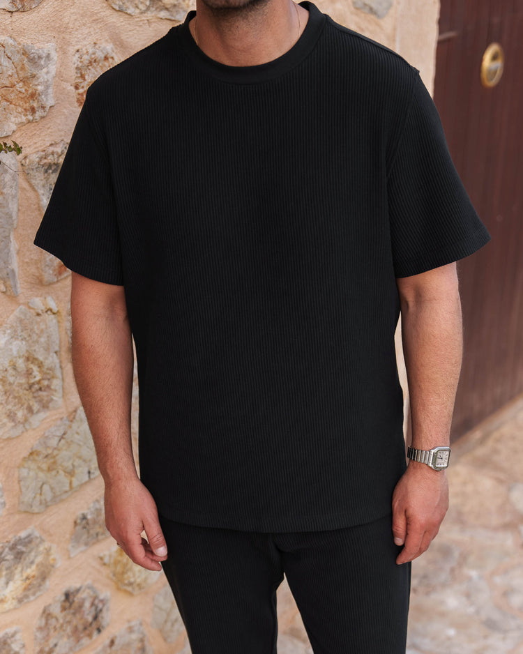 Plissee T-Shirt (Black)