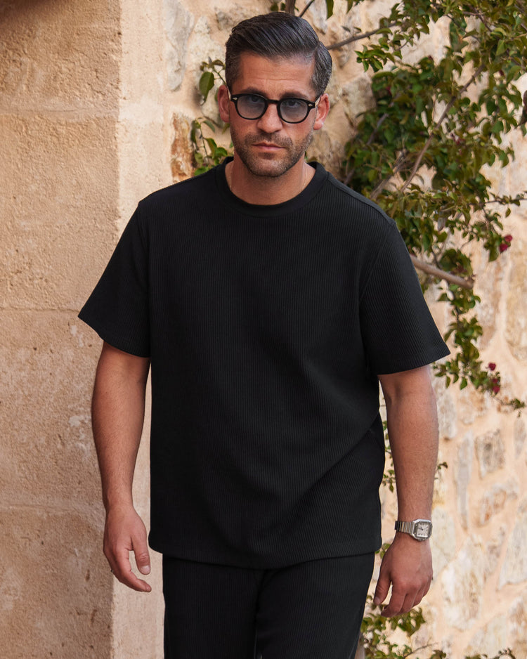 Plissee T-Shirt (Black)