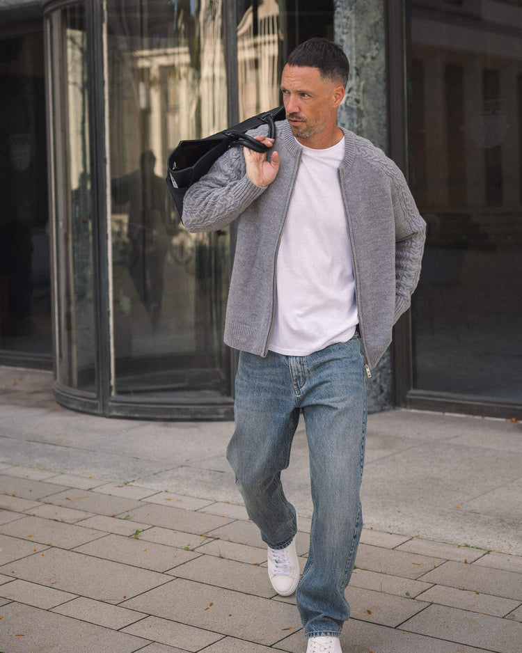 Essential Relaxed Fit Jeans (Sand Blue)