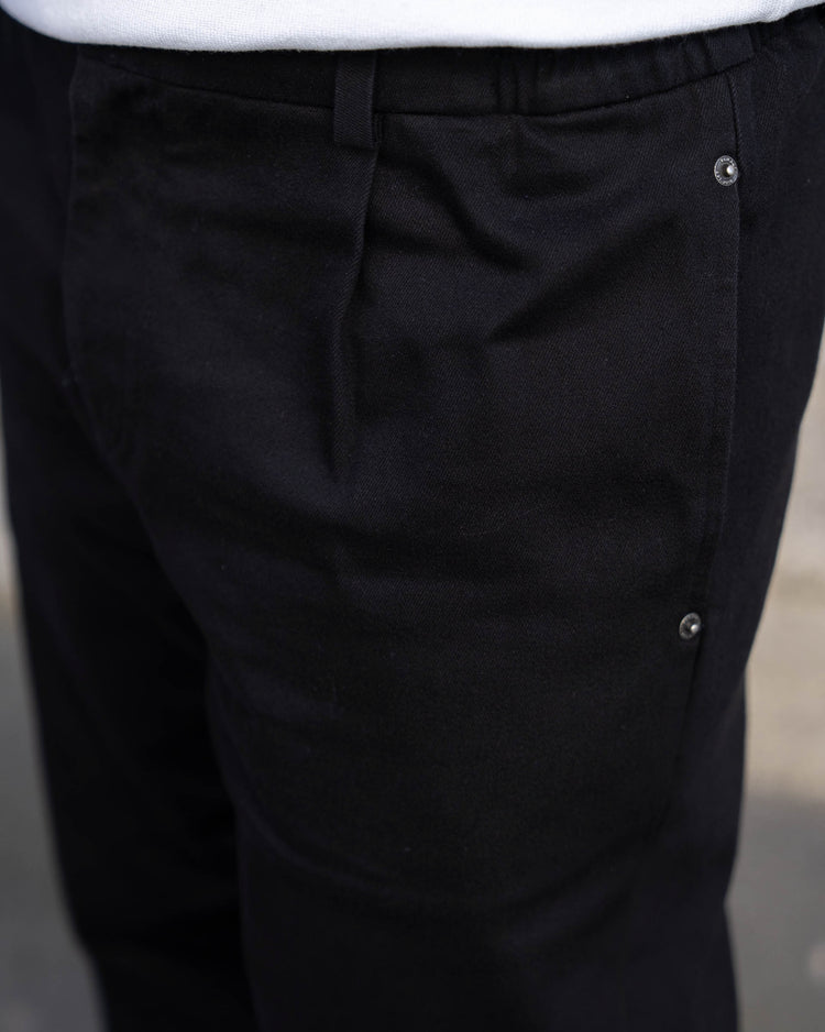 Pleated Denim Pants (Black)
