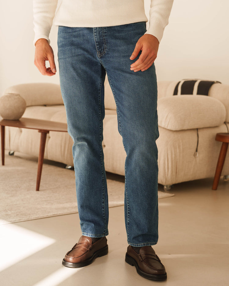 Essential Regular Fit Jeans (Mid Blue)
