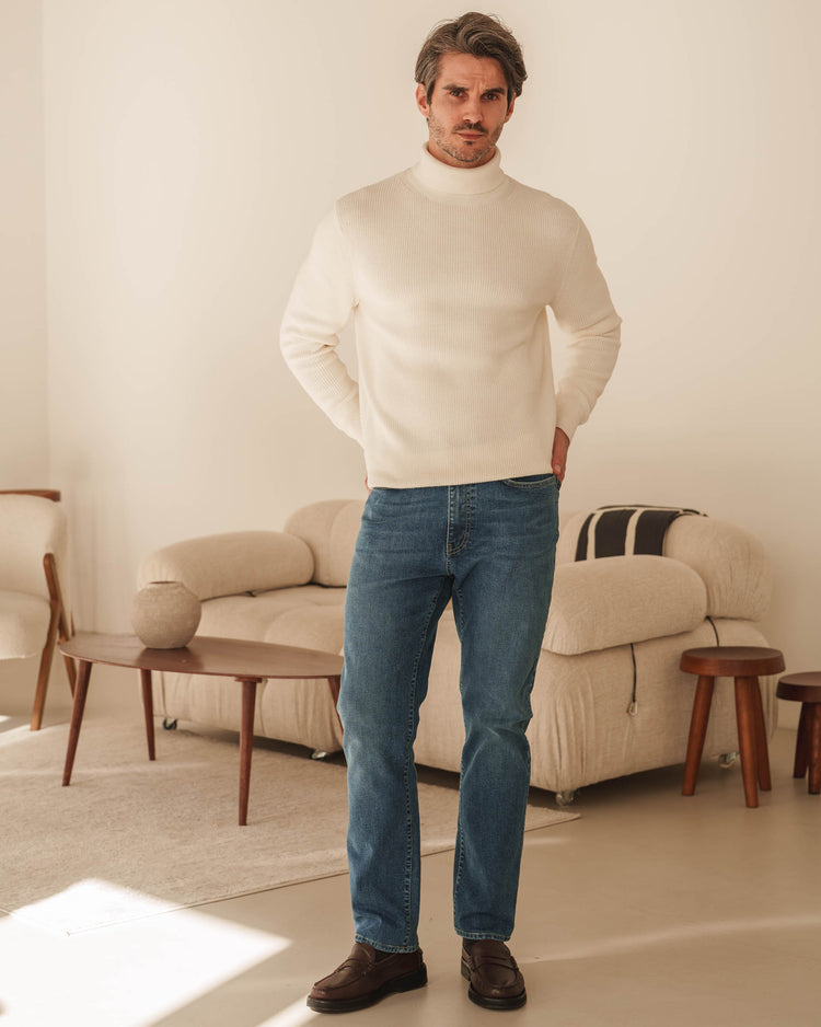 Essential Regular Fit Jeans (Mid Blue)