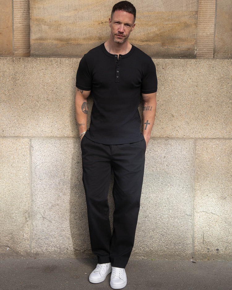 Fine Rib Henley T-Shirt (Black)