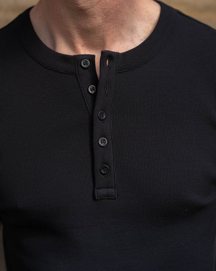 Fine Rib Henley T-Shirt (Black)