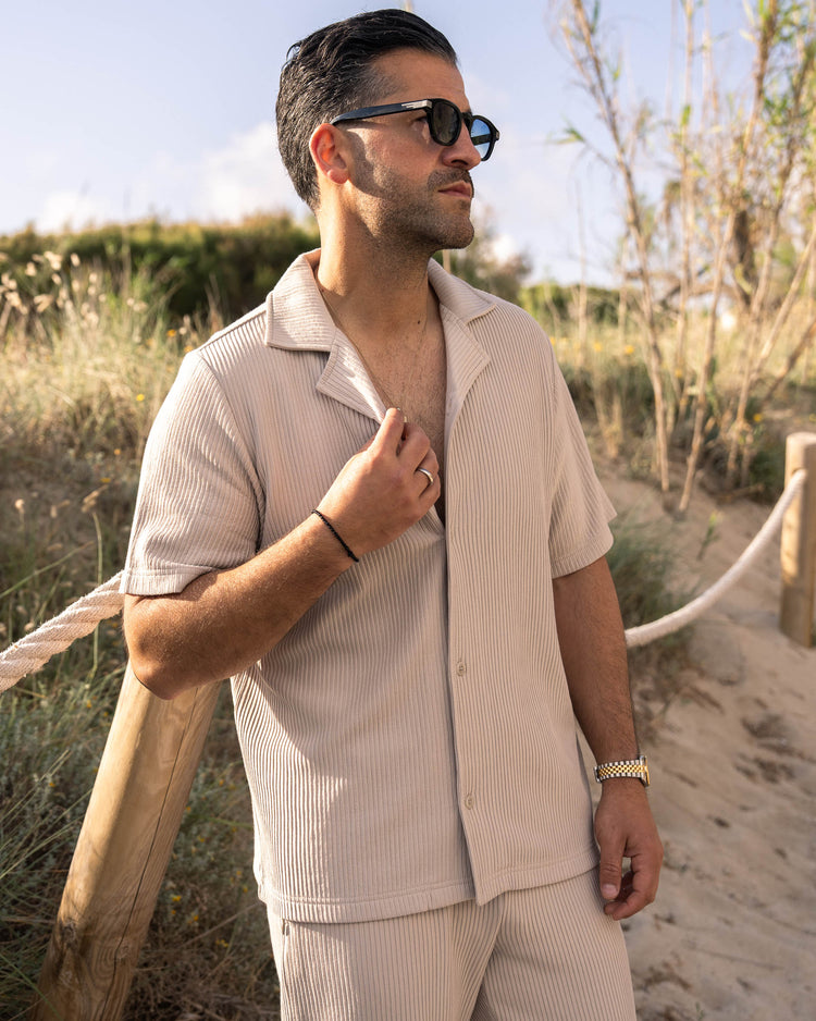 Plissee Short Sleeve Shirt (Sand)