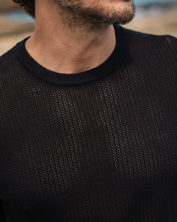 Mesh Knit T-Shirt (Black)
