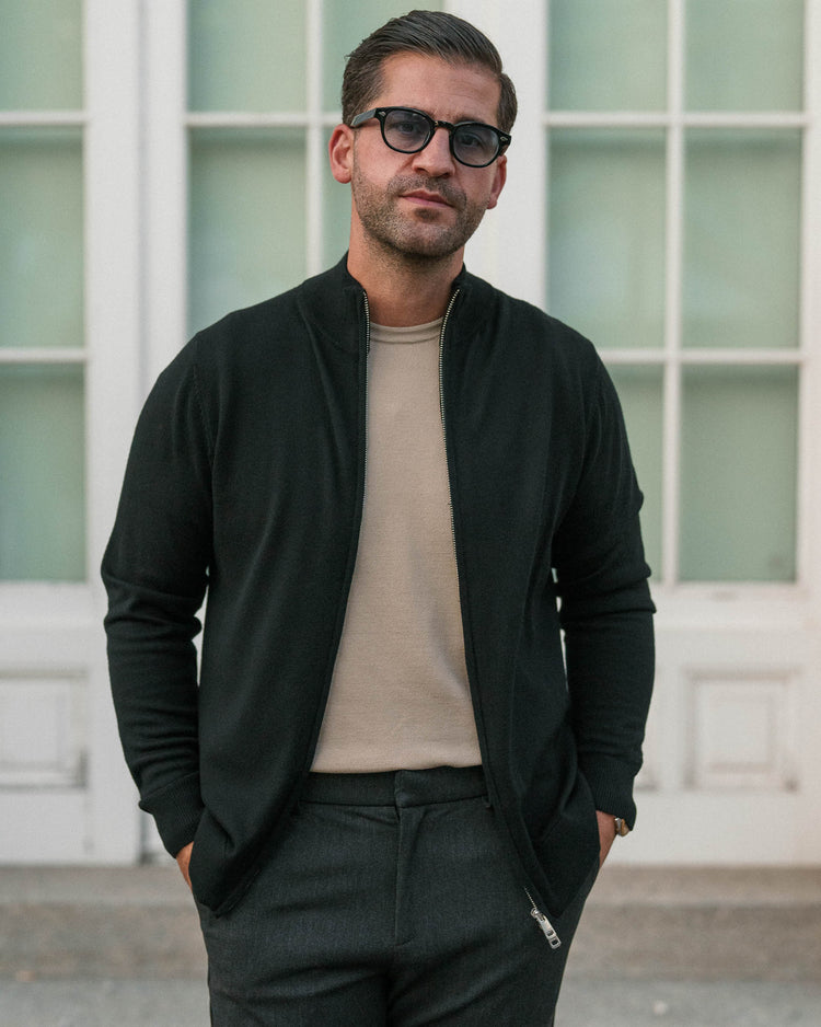 Merino Cardigan (Black)