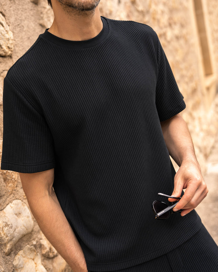 Plissee T-Shirt (Black)