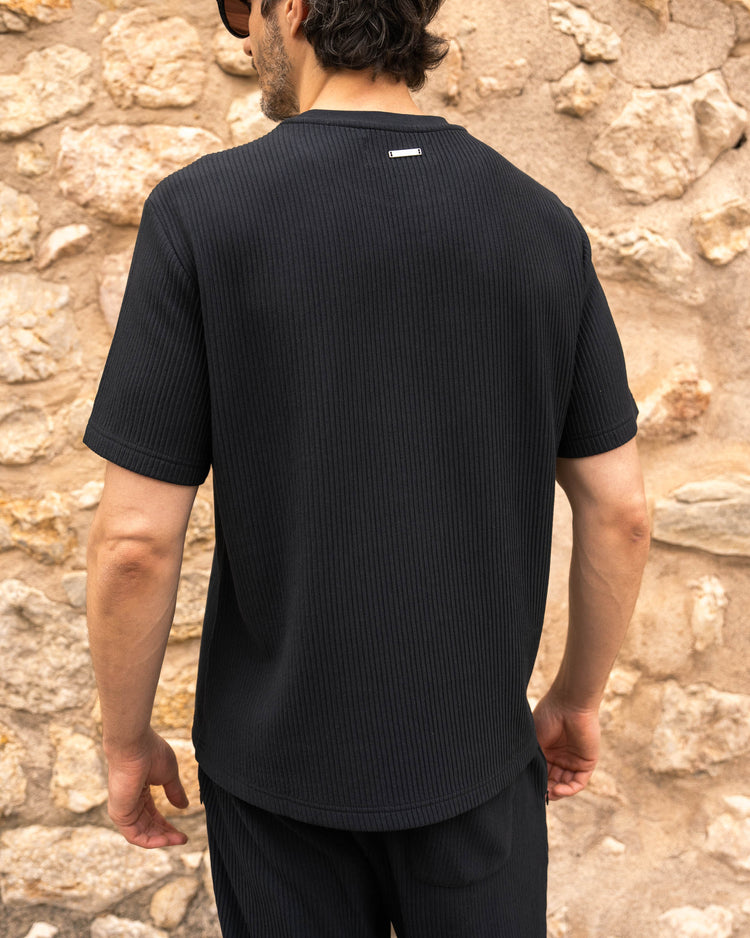Plissee T-Shirt (Black)