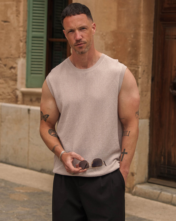 Mesh Knit Sleeveless Shirt (Greige)