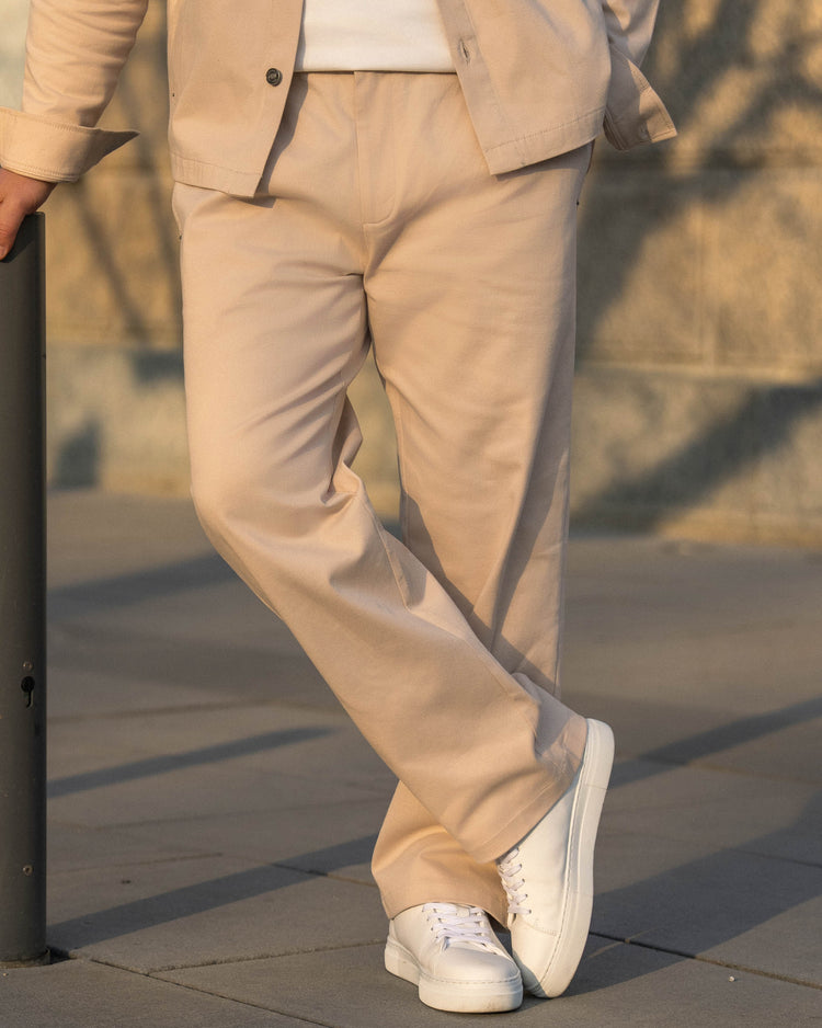 Pleated Denim Pants (Oatmeal)