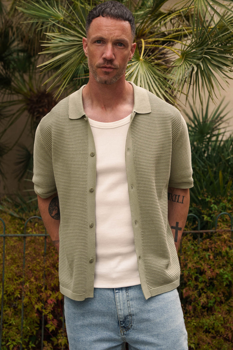 Mesh Knit Short Sleeve Shirt (Light Green)