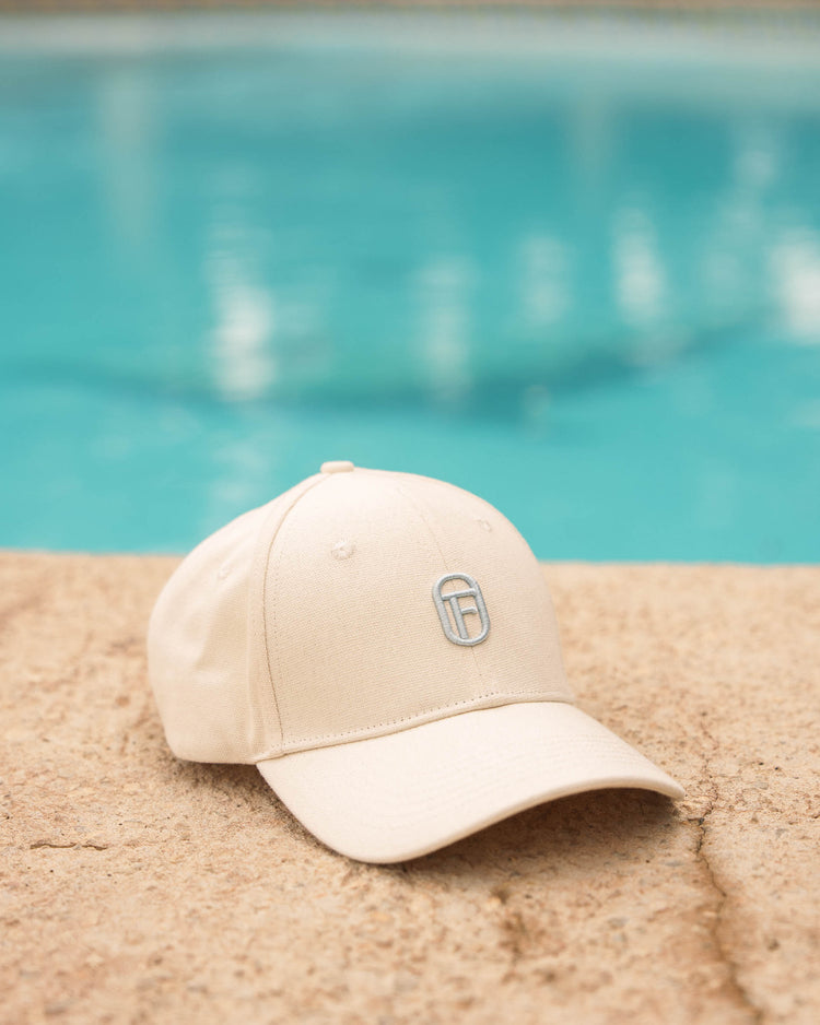 Emblem Cap (Off-White)