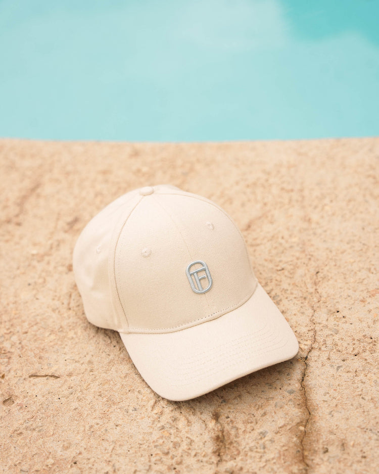 Emblem Cap (Off-White)