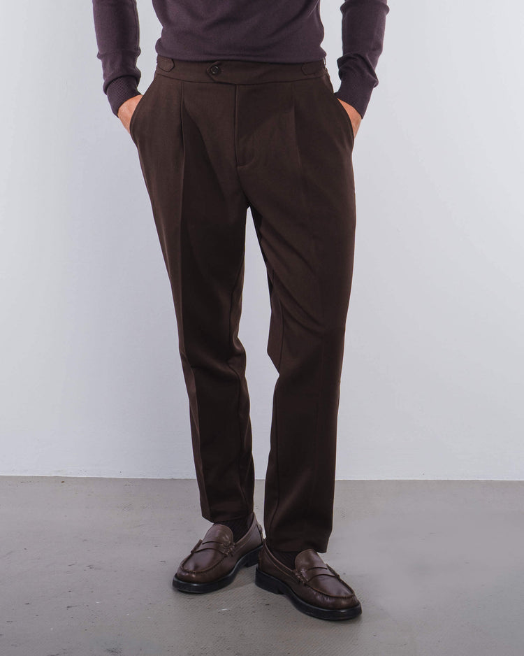 Buckle Suit Pants Tapered Fit (Brown)