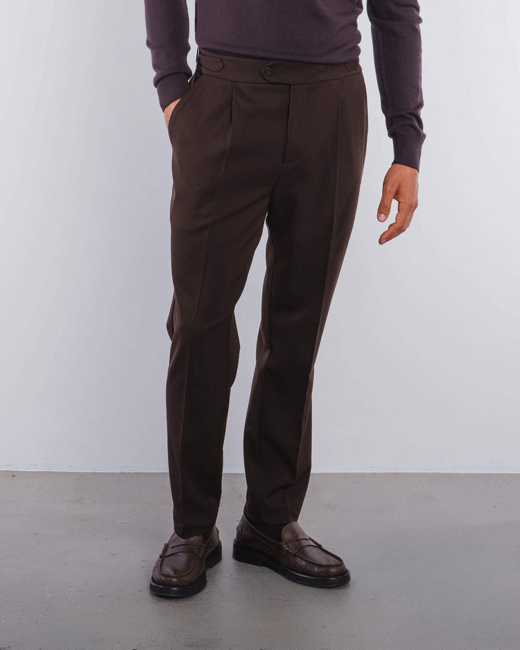 Buckle Suit Pants Tapered Fit (Brown)