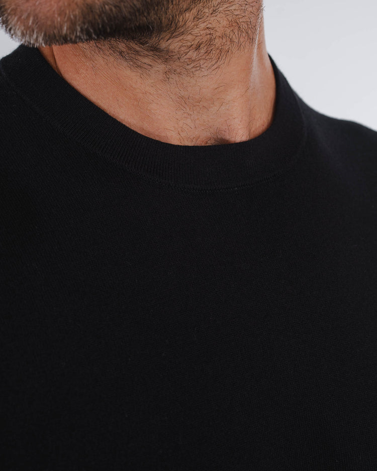 Blend Knit T-Shirt (Black)